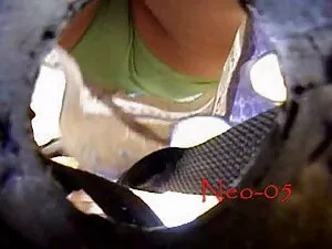 Veronica Bốc đồ để c ...